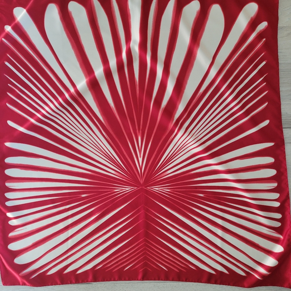 Tie Rack Square Polyester scarf